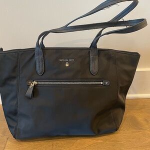 Michael Kors travel bag nylon weekender black luggage handbag